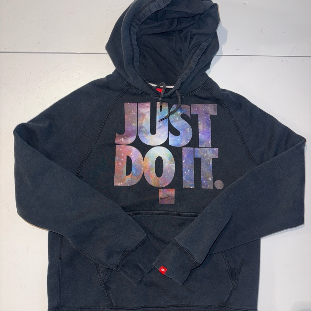 Nike Just Do It Galaxy Graphic Black Hoodie Men’s Medium Pullover Sweatshirt Y2K